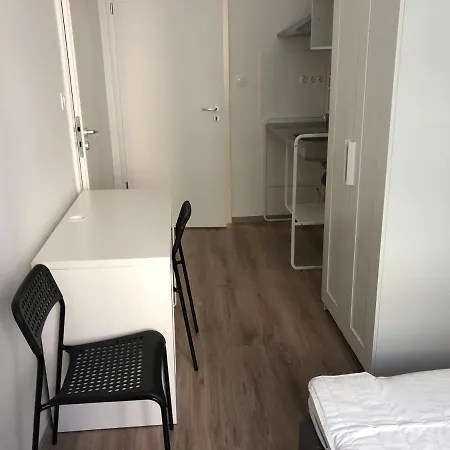 Hotel de apartamente Omega 3*