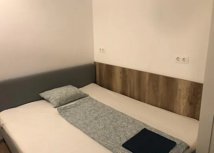 Hotel de apartamente Omega 3*
